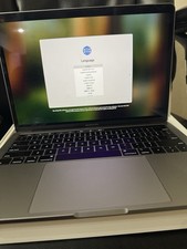 MacBook Pro 13 Space Gray 2019 1.4 GHz Intel Core i5 8th Gen. 8GB 128GB SSD
