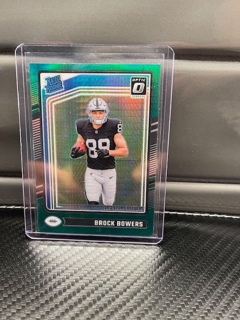 2024 Panini Donruss Optic - Rated Rookie Brock Bowers #215 Green Hyper Prizm