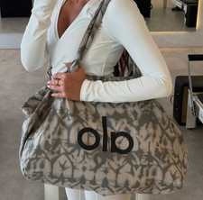ALO Yoga Gray Tie Dye Canvas Cotton Tote Bag Large Travel Gym Carry On NWT 2026