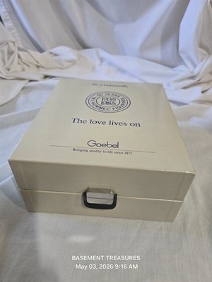 Goebel HUMMEL Germany COLLECTOR EMPTY BOX Originally Contained The Love Lives On