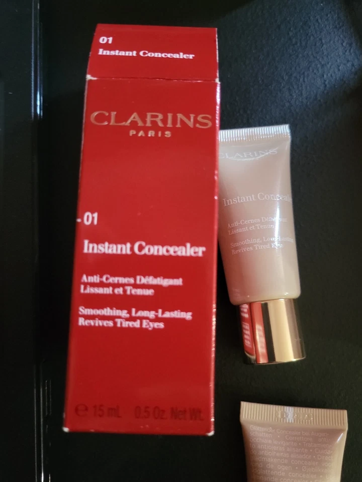 CLARINS 即时遮瑕膏,Revives Tired Eyes,0.5 盎司,全新带盒可选遮瑕膏 — 第 2/4 张图片