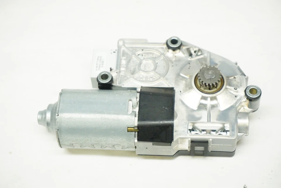 AUDI Q3 QUATTRO 2015-2018 techo corredizo techo corredizo motor pantalla motor 8U0959591 Foto 2 de 2