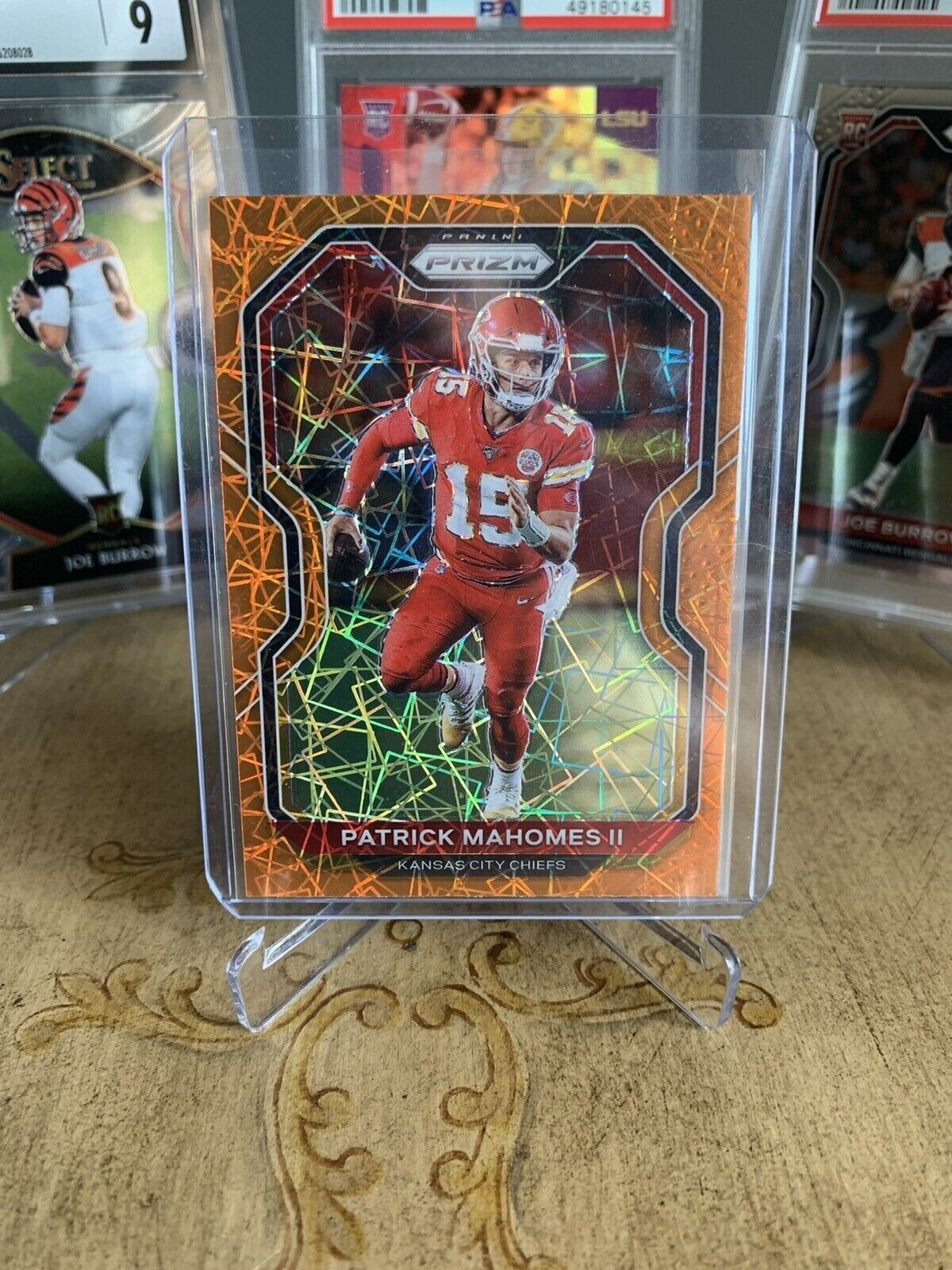 2020 PATRICK MAHOMES II Prizm ORANGE LAZER #124 Kansas City Chiefs