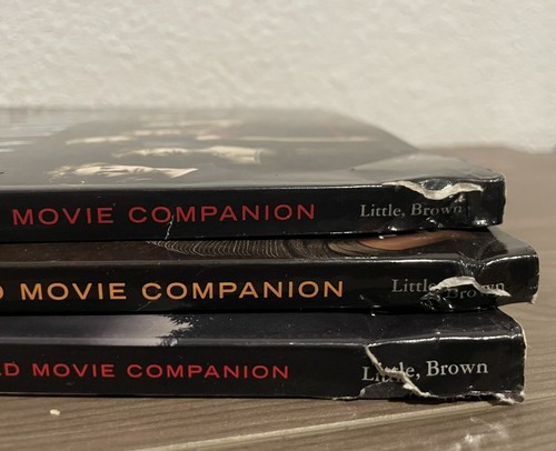 3 Twilight Illustrated Movie Companion Books: Twilight, New Moon, & Eclipse - Picture 6 of 7