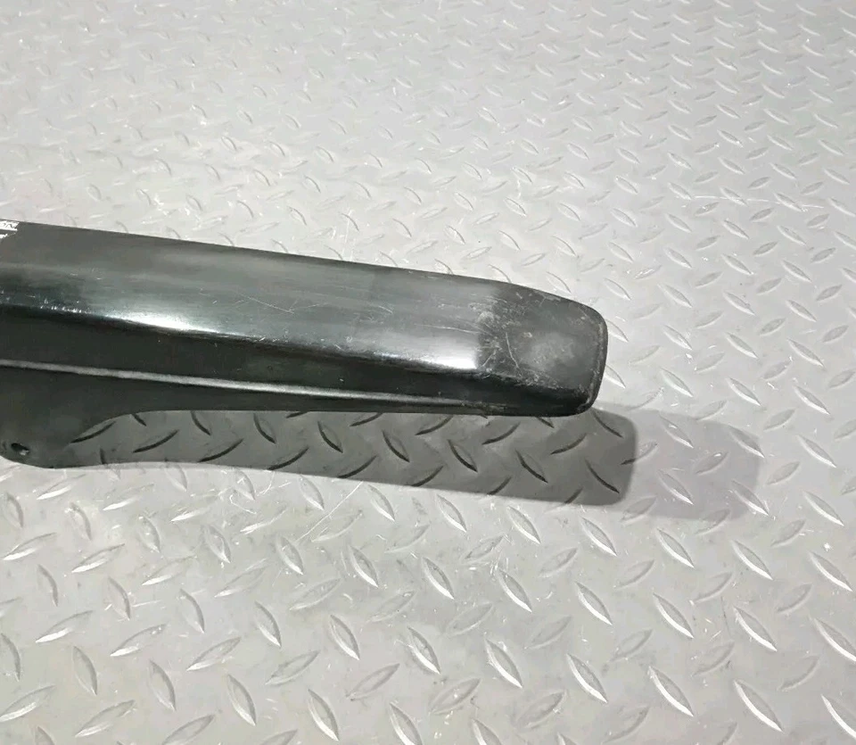 ♻️ Honda CBR 600 F4 FX FY 1999 - 2000 Rear Chain Guard Cover ♻️  - Image 2 of 4