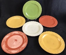 Signature Dinnerware Bella Dinner Plates Yellow Orange Green White Set of 6