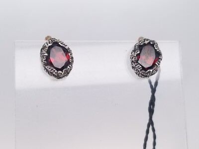 Kochut The Source Of Life Oxidized Sterling Silver Garnet Earrings (4.8gr T.W) 