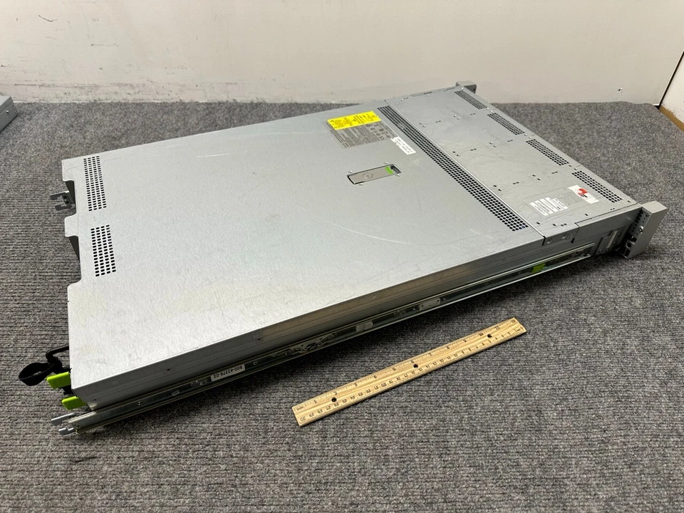 Cisco UCS C240 M4 Server w/ Intel Xeon E5-2620 v3, 24GB RAM, & NO STORAGE - Image 2 of 4