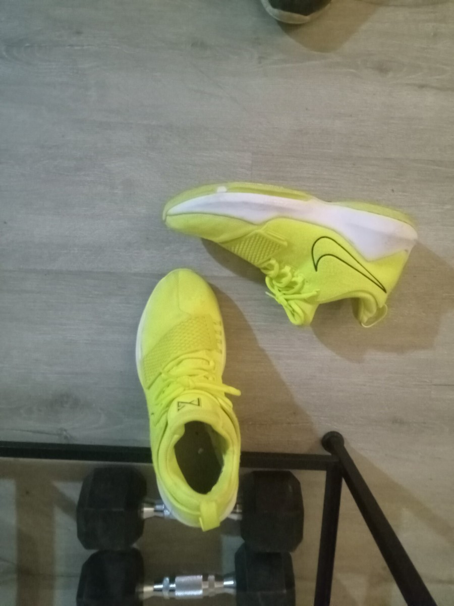 Size Nike PG Volt 878627-700