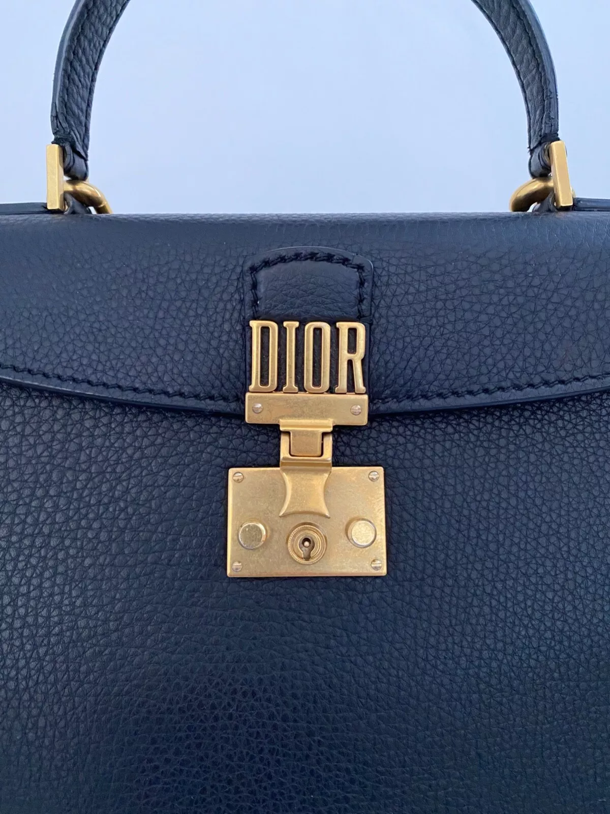 Sac Dior Dioraddict poignée supérieure cuir de veau grainé sangle noire