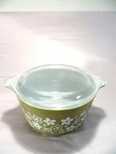Vintage Pyrex Small Cookware 473 Green Spring Blossom Crazy Daisy w/Lid 1qt