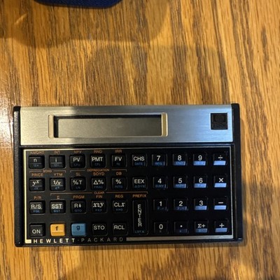 Hewlett Packard 12C Vintage Financial Calculator Classic Design with Case