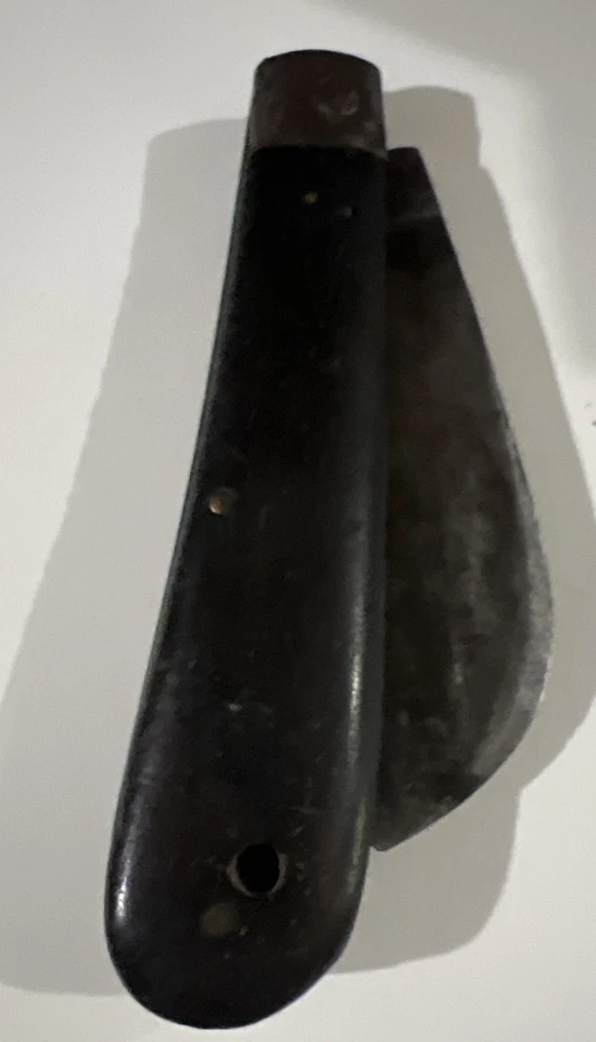 vintage hawk bill Challenger Cuttery Company USA, Single Blade, Wooden Handle - Image 2 of 4