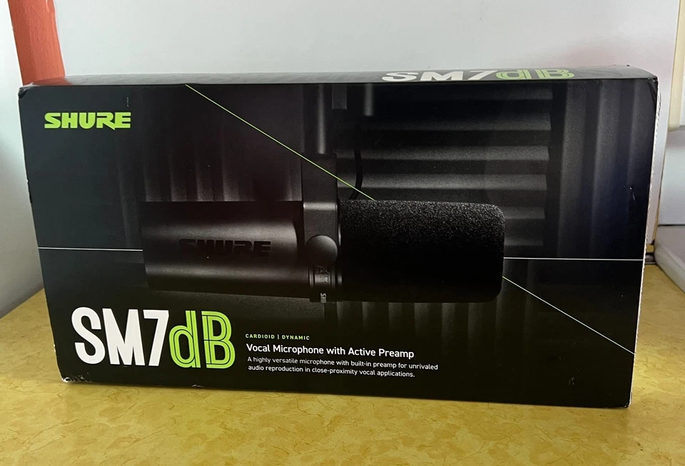Shure SM7dB Dynamic Microphone Built In Preamp Streaming Podcast Recording New - Image 2 of 4