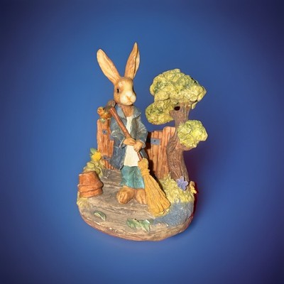 Vtg Russ Spring Medley Rabbit Gate Tree Cute!  Item 16825 Figurine! 4 x3 