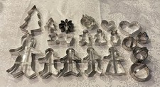 Lot Of Vtg Cookie Cutters Many Sizes Lg Gingerbread Man Tree Metal
