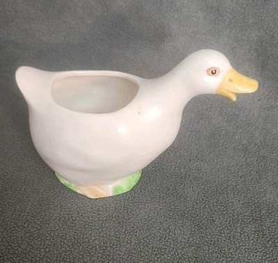 KeKato Kogei Spring Duck  Figurine White Vintage Porcelain Japan 5''