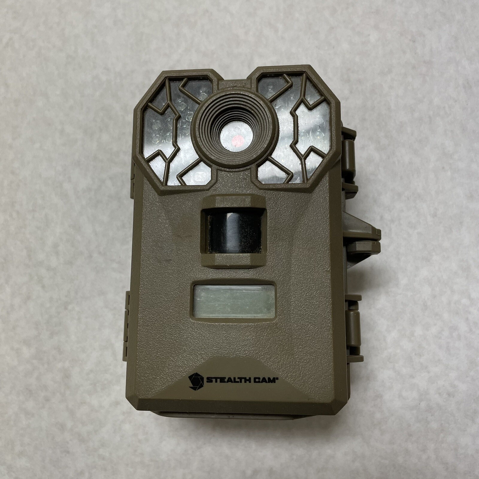 Stealth Cam STCG30 G Series Trail Camera w/SD Card, Camlock Box Theft Security Thư viện Quản