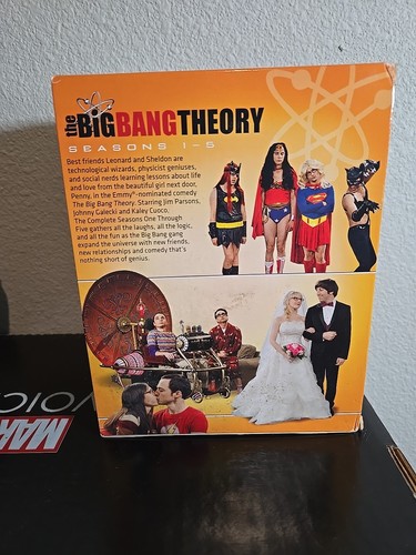 The Big Bang Theory Seasons 1-5 Blu-Ray Disc Box Set EUC - Picture 3 of 3