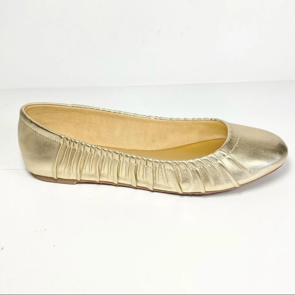 Lilly Pulitzer 女鞋 6.5 米金色芭蕾平底鞋懒人鞋轻便二手状况完好 — 第 3/4 张图片