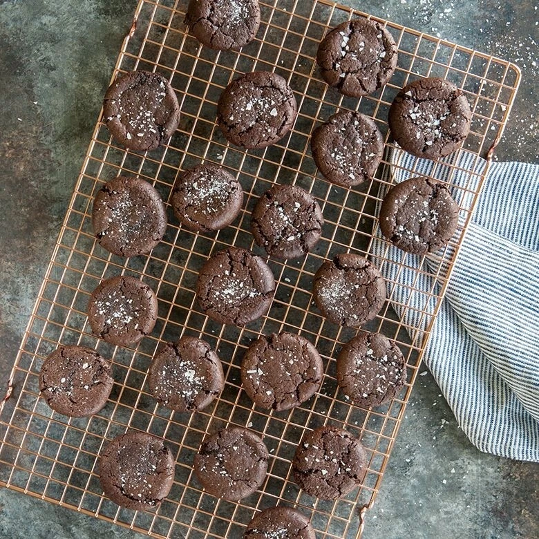 Nordic Ware Large Copper Cooling Grid
Opens in a new window or tab