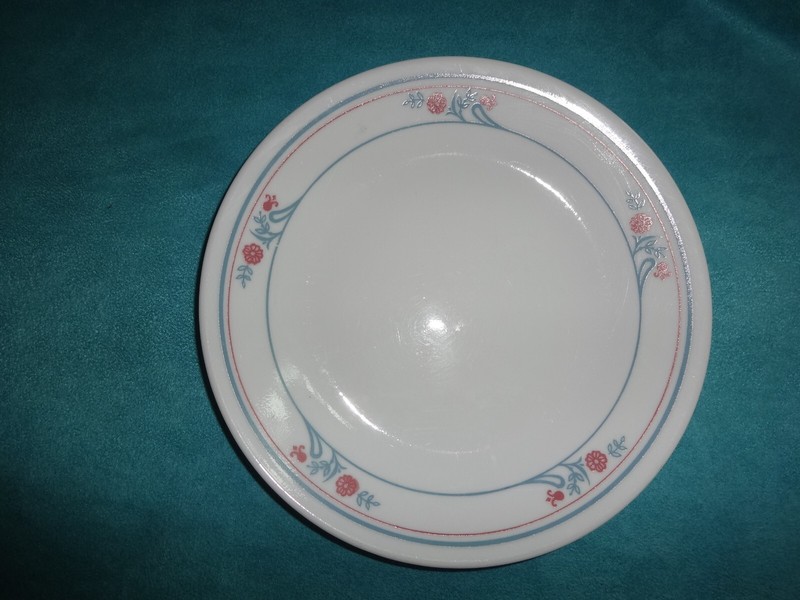 Corelle Prinston Princeton Floral Pink/Red Flower bread/butter Dessert Plate