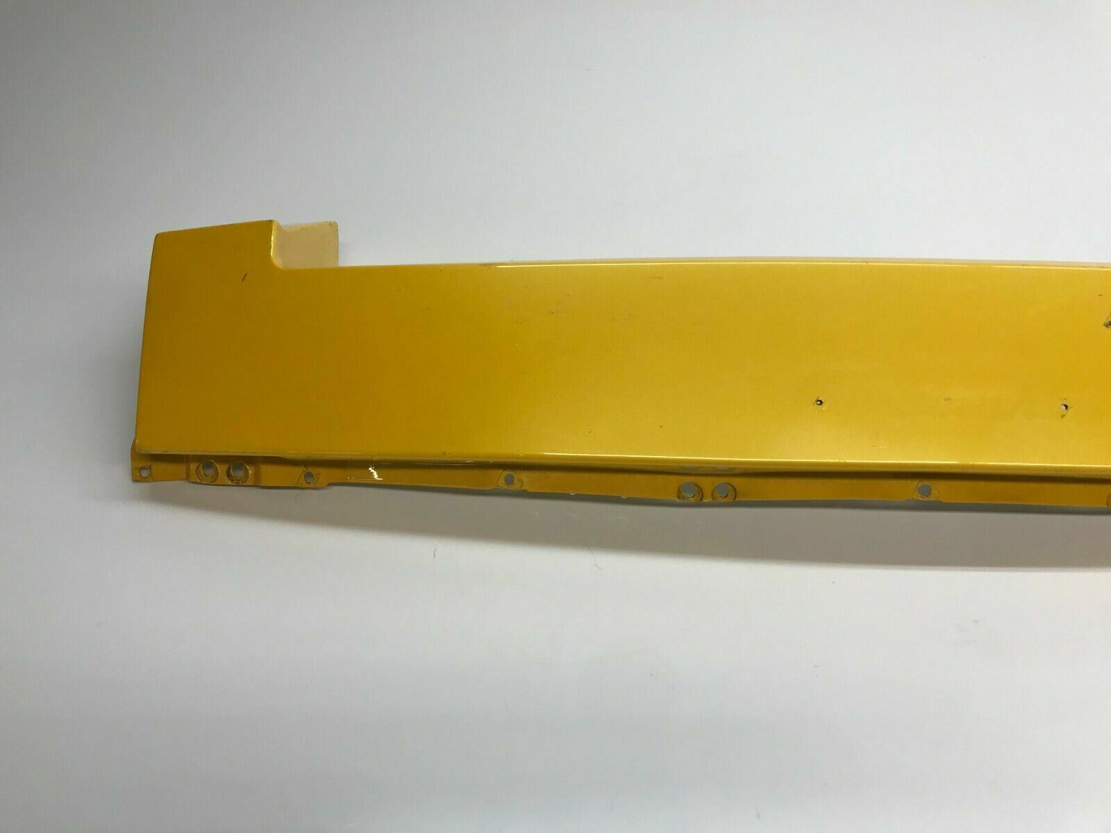 LAMBORGHINI GALLARDO REAR UPPER PANEL DECK LID COVER YELLOW OEM 400864487