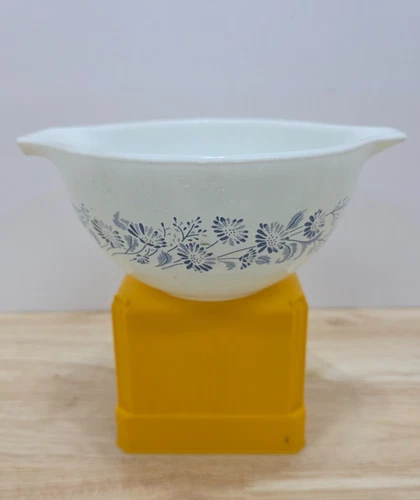 Vintage Pyrex 441 Colonial Mist Cinderella Bowl White With Blue Flowers
