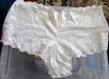 Delicates Hi-Cut Floral All Lace Panties Bikini White Sz 9 Nylon Spandex Cotton