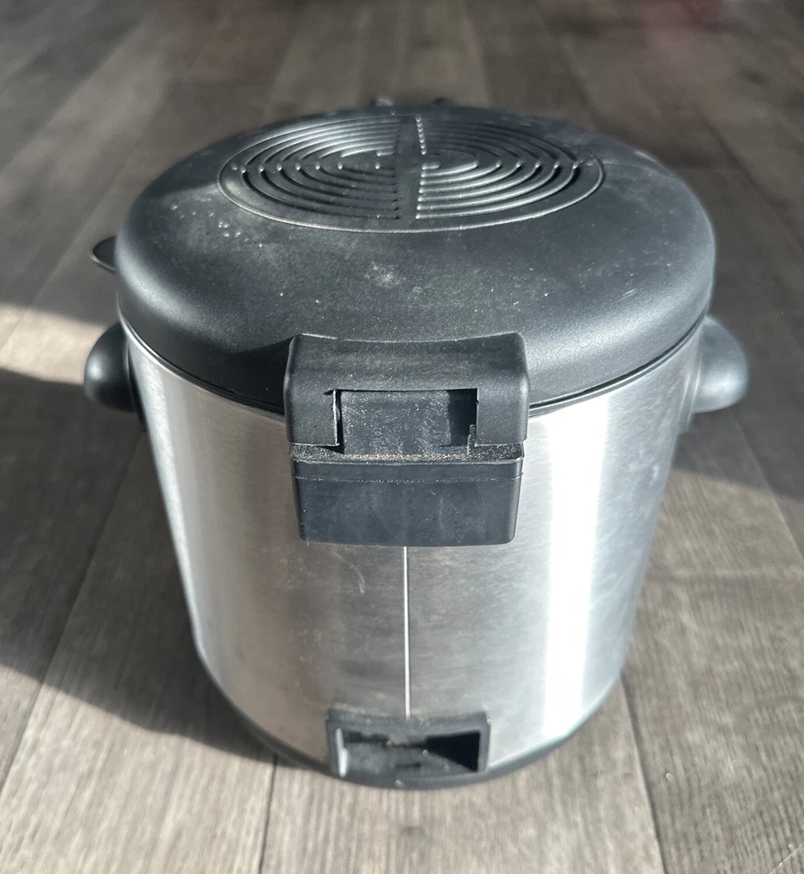 Cooks Essentials Deep Fryer 1 Quart #99340 Black Stainless Steel RV Camping - Image 4 of 4