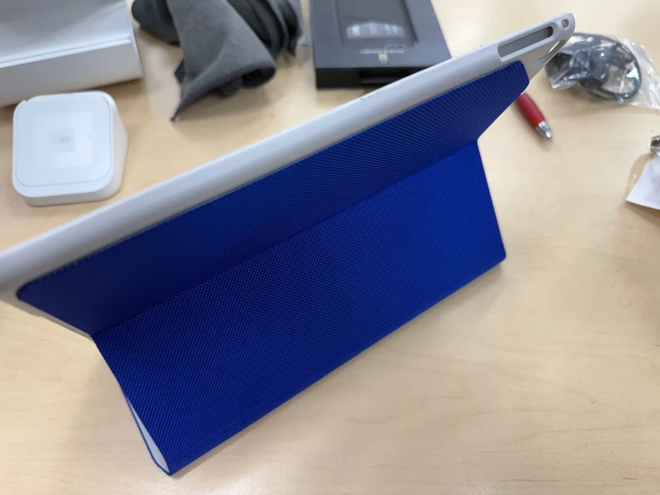 Logitech Slim Hinge Flexible Folio Case for 9.7" iPad Pro / iPad Air 2 in Red - Image 3 of 4