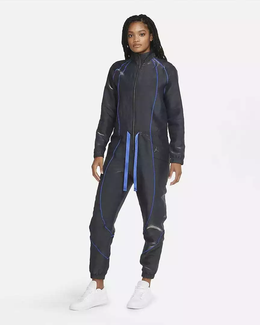 Jordan store tech suit