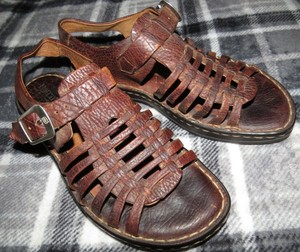 retro leather sandals