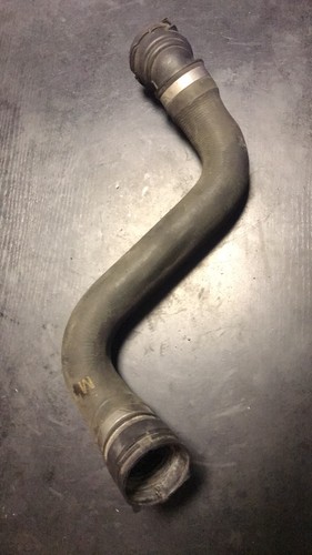 BMW 7797258 E92 E90 E91 E82 E88 E93 E84 Kühlerschlauch