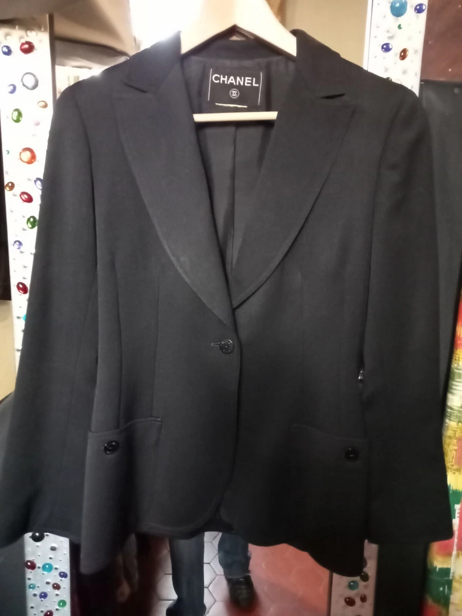 TRES BELLE VESTE DE TAILLEUR CHANEL NOIRE TALLE medium 40 TR S BON