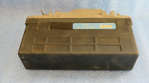 Mercedes Benz W124 W201 - ABS Steuergerät / ECU / 0055452132 BOSCH 0265101018