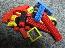 LEGO set 393 Tow Truck Vintage No figure, instructions or Box Used Condition