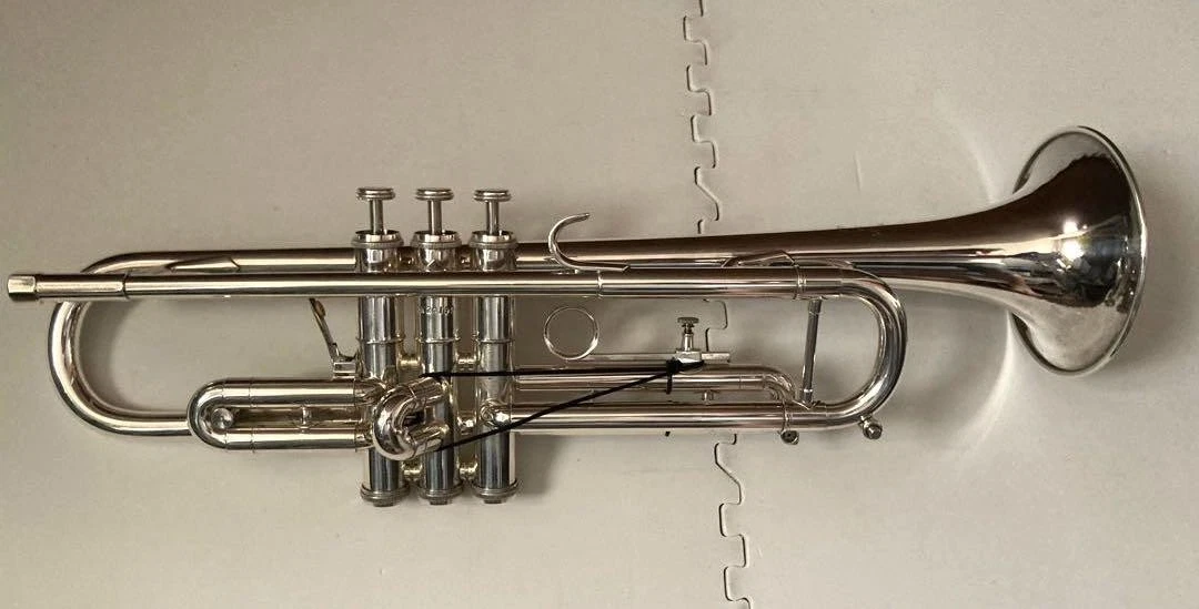 トランペット　Getzen Eterna Doc Severinsen Getzen Eterna Doc Severinsen Trumpet Silver Finish with Original