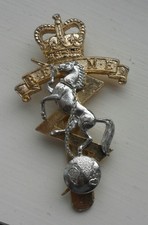 REME Cap Badge British Army King's Crown Bi-Metal Maker Marple & Beasley