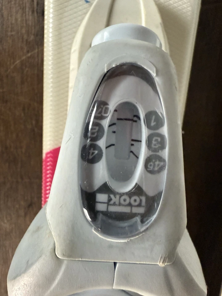 DYNASTAR LEGEND NIÑA ESQUÍS CON LOOK NIÑO X FIJACIONES 110cm JUVENTUD NIÑOS Foto 4 de 4