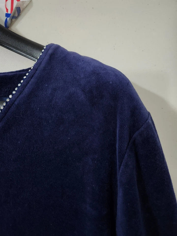 Lo último Top de algodón Marc Ware para mujer 1X manga larga terciopelo fieltro tachonado cuello en V Foto 4 de 4