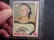 Bobby Orr #24 hockey card-nice card