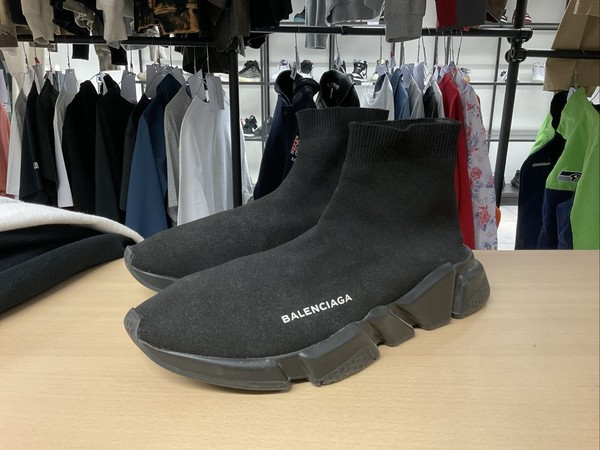 Speed Trainer Triple Black Size 43