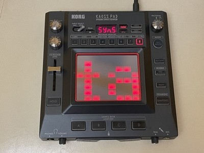 Korg Kaoss Pad KP3 Multieffekt Prozessor Sampler USB MIDI 2ch 48kHz