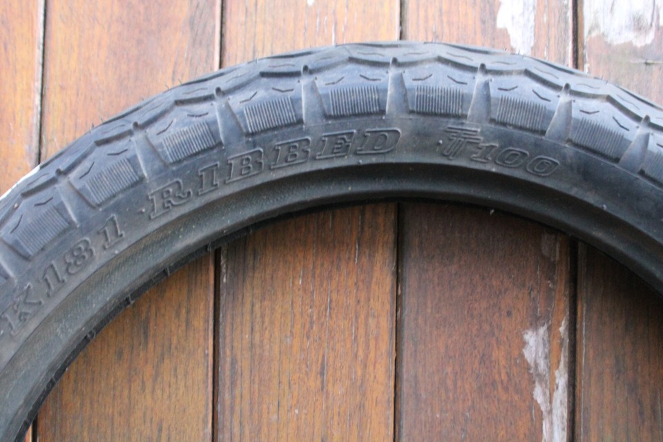 Dunlop K181 TT100 RIBBED Front 4.1 H18 (100/90 H18) NEVER FITTED
