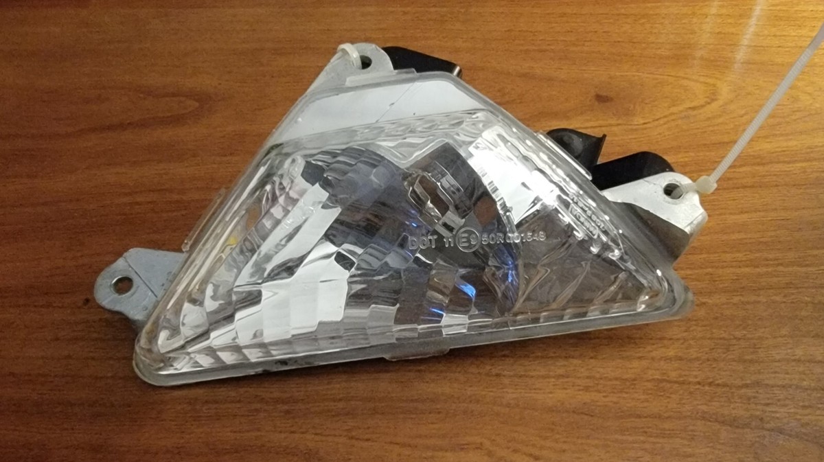 2013-2018 Kawasaki Ninja ZX-6R 636 Left Hand LH OEM Turn Signal