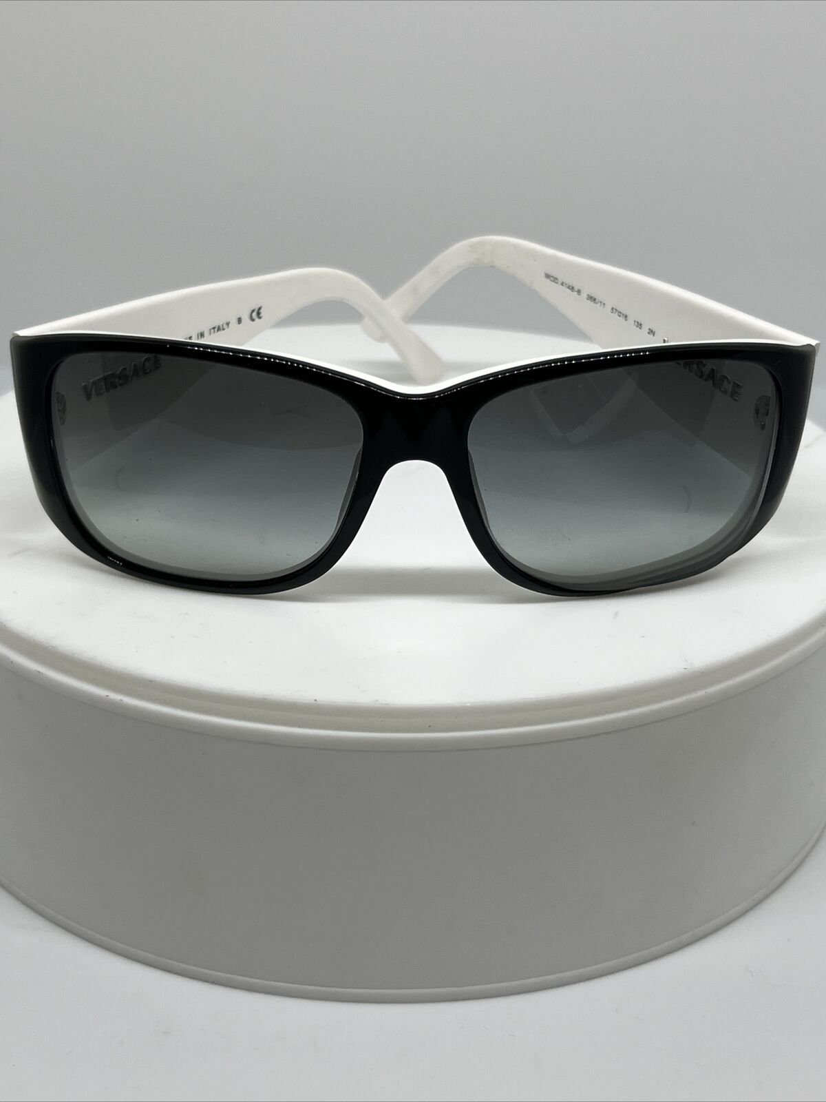 VERSACE 4148-B 366/11 Black & Whit Flower Sunglas… - image 2