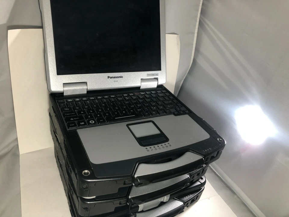 Lot of 3 Panasonic Toughbook CF-31 MK4 Core i5 2.7ghz Touchscreen NO HDD NO OS - Image 2 of 4