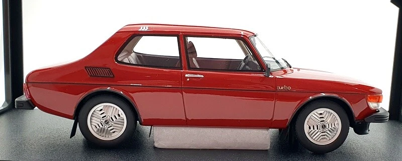 Cult Models 1/18 Scale CML095-4 - SAAB 99 Turbo - Red - Image 4 of 4