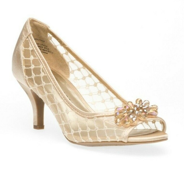 karen scott peep toe shoes